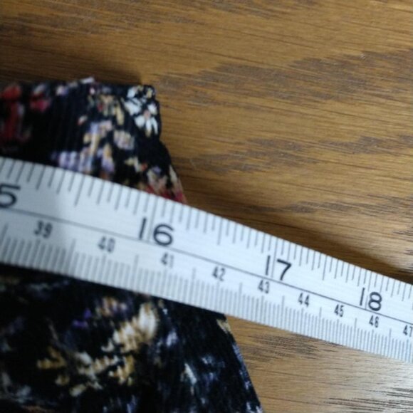 Mini Mossimo Skirt - Corduroy - Floral Design - size 10 - Picture 2 of 6